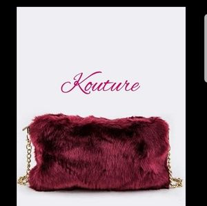 Fur Crossbody Bag w chain